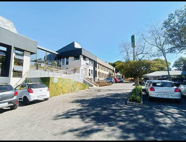 BUSINESS PROPERTY TO RENT IN WOODMEAD